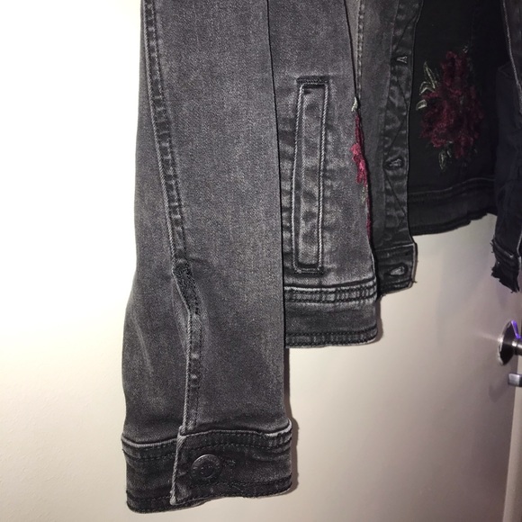 Black Rose Jean Jacket - Picture 5 of 8